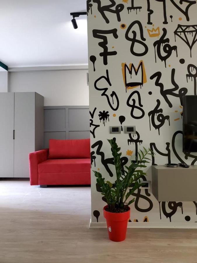 Helga'S Deluxe 3 Apartment Tirana Exteriér fotografie